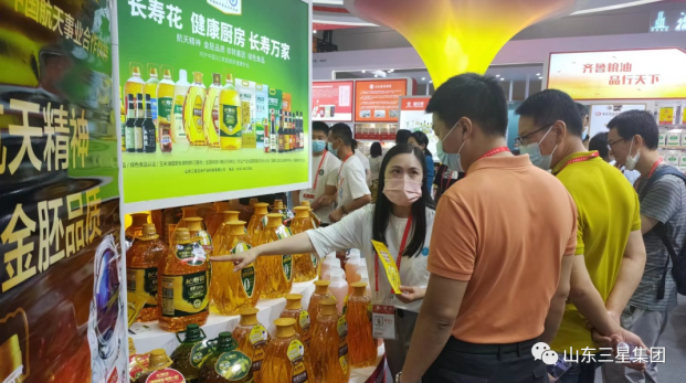 【第十八屆福建糧洽會(huì )】長(cháng)壽花食品攜高端產(chǎn)品亮相 展“齊魯糧油”風(fēng)采
