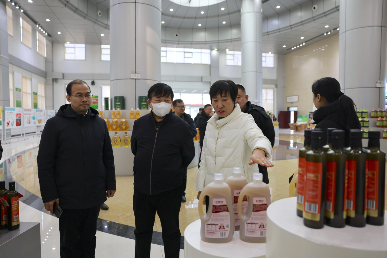 省疾控中心調研組來(lái)山東三星集團調研