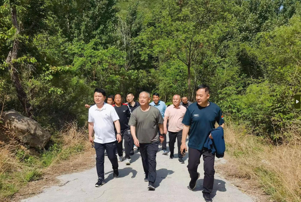 同心同行 永攀高峰｜機械公司組織慶“五一”團建活動(dòng)