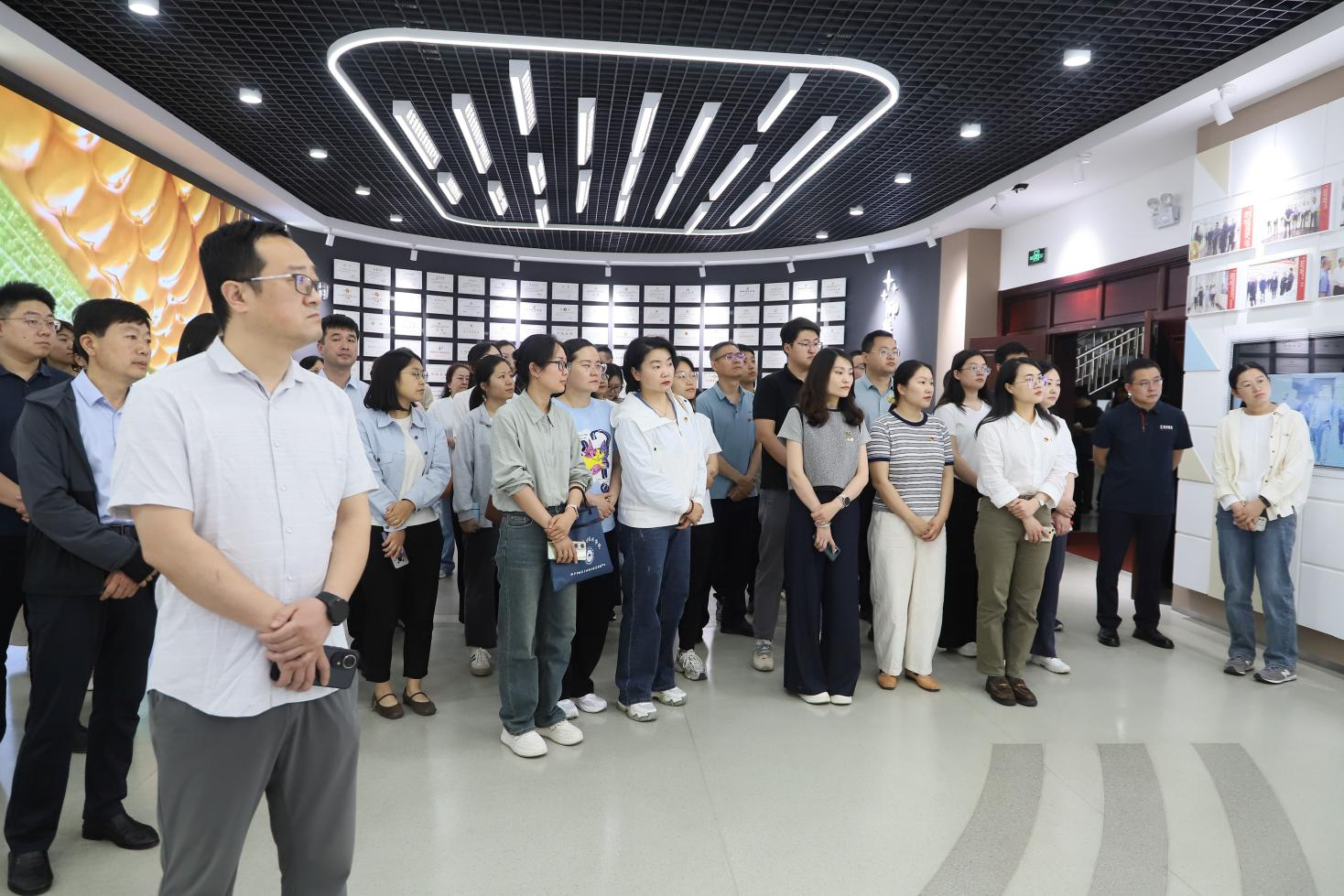 鄒平市“2025年市直機關(guān)提高黨員干部?jì)壬鷦?dòng)力暨黨務(wù)干部培訓班”走進(jìn)山東三星集團