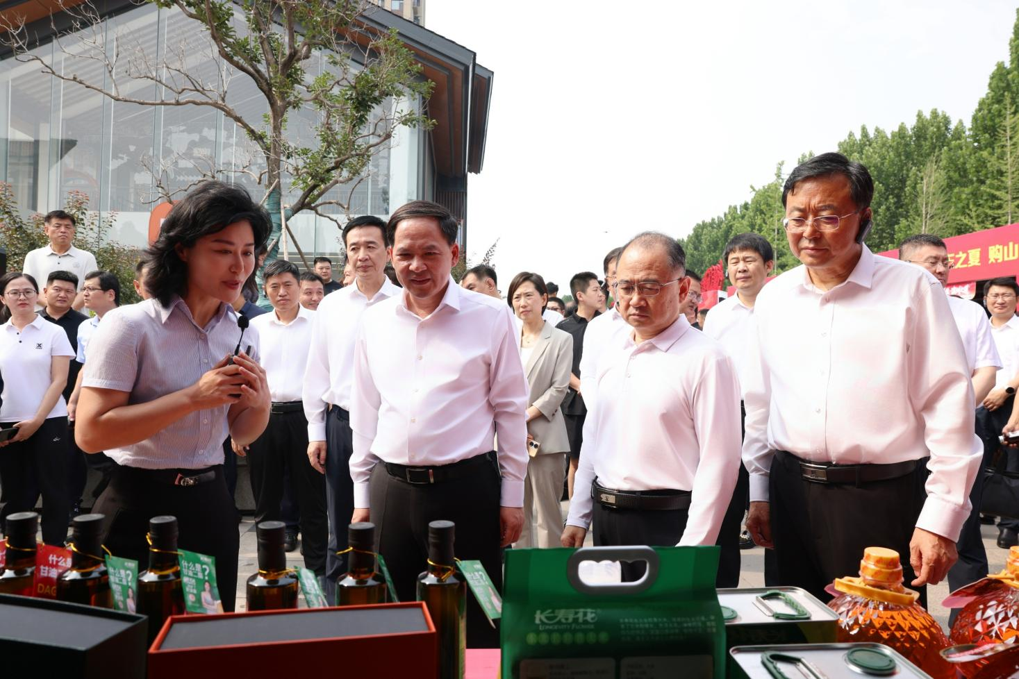 2025山東省夏季“黃河大集”開(kāi)集啦，長(cháng)壽花食品邀您“趕大集”！