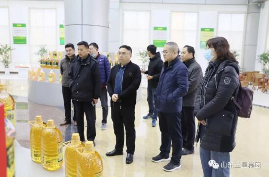 省派鄒平市“加強農村基層黨組織建設”工作隊來(lái)山東三星集團調研