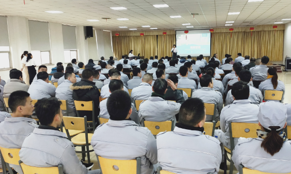市紅十字會(huì )來(lái)裕航合金公司開(kāi)展應急救護知識培訓